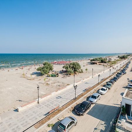 By The Sea Residence Нэводари Экстерьер фото